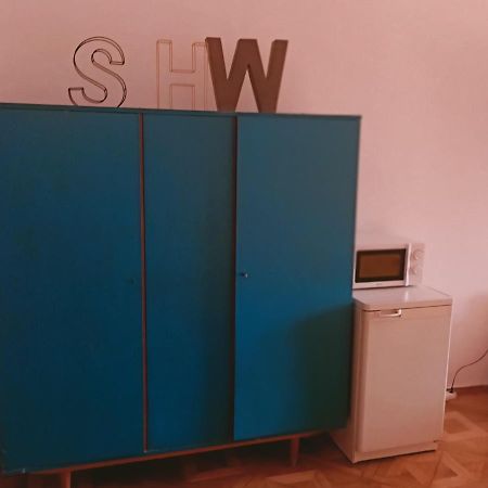 View To The Cracow Basic Apartment Krakow Luaran gambar