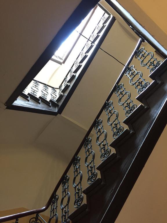 View To The Cracow Basic Apartment Krakow Luaran gambar